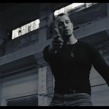 Uštěkaný pes (2018)